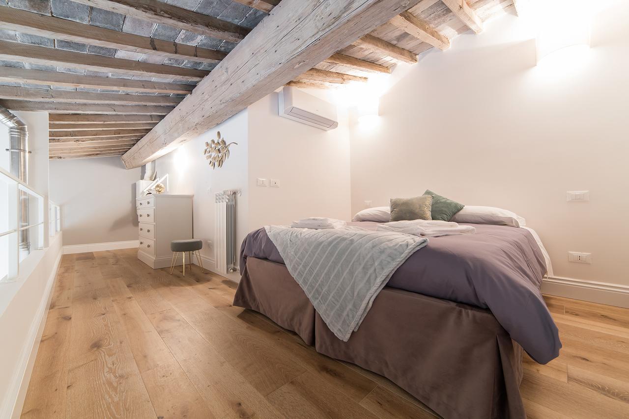 Santa Croce Apartment 佛罗伦萨 外观 照片